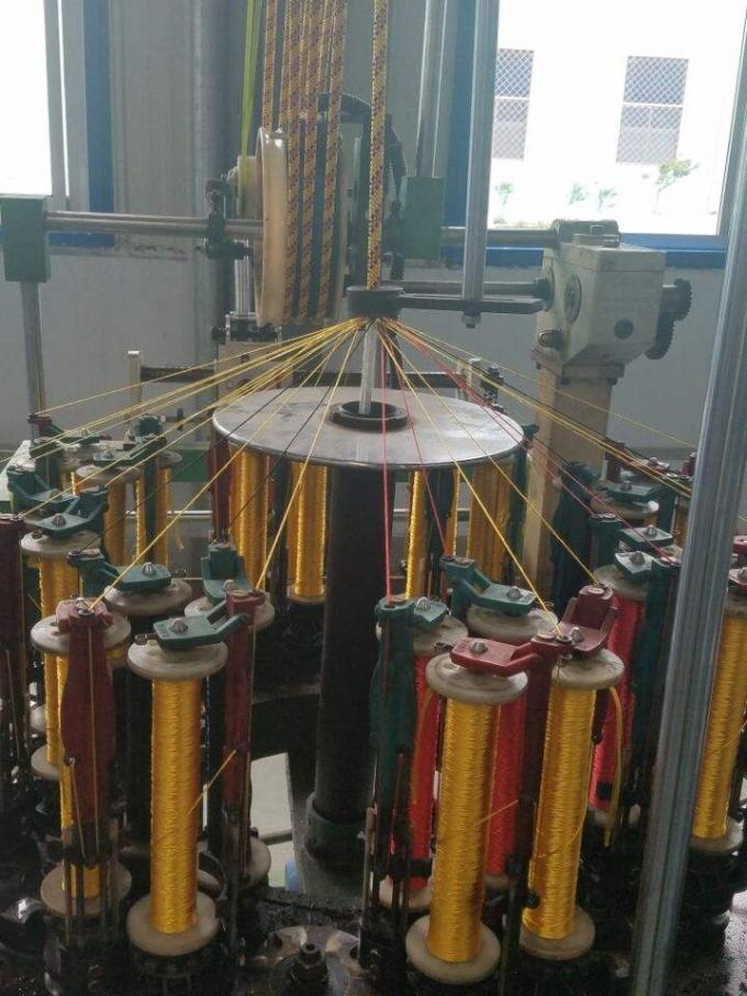 35圧縮の運動場の付属品のためのトン70 Mpa油圧出版物機械 5