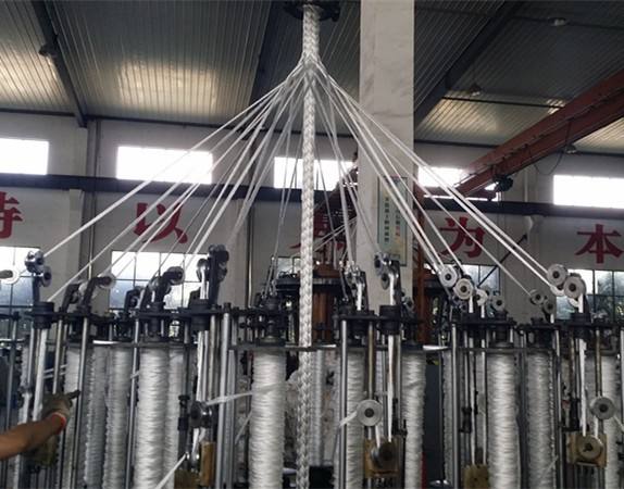 35圧縮の運動場の付属品のためのトン70 Mpa油圧出版物機械 4