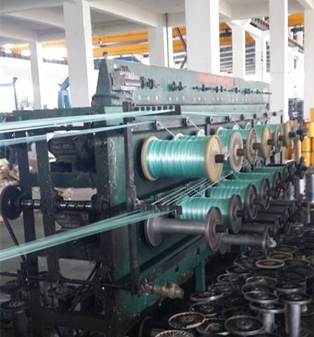 35圧縮の運動場の付属品のためのトン70 Mpa油圧出版物機械 12