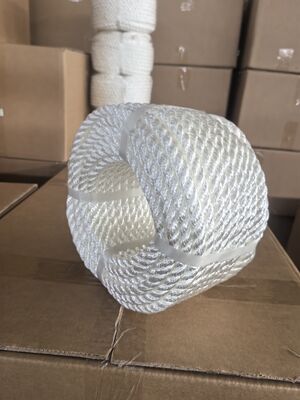 高強度 14mm 直径 海上級 3 ストランドナイロンロープ ボートとドックラインのための