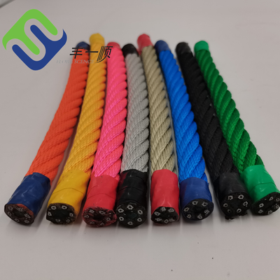 8mm - 12mmの運動場の組合せは反紫外線PPポリエステル ナイロンをロープをかける